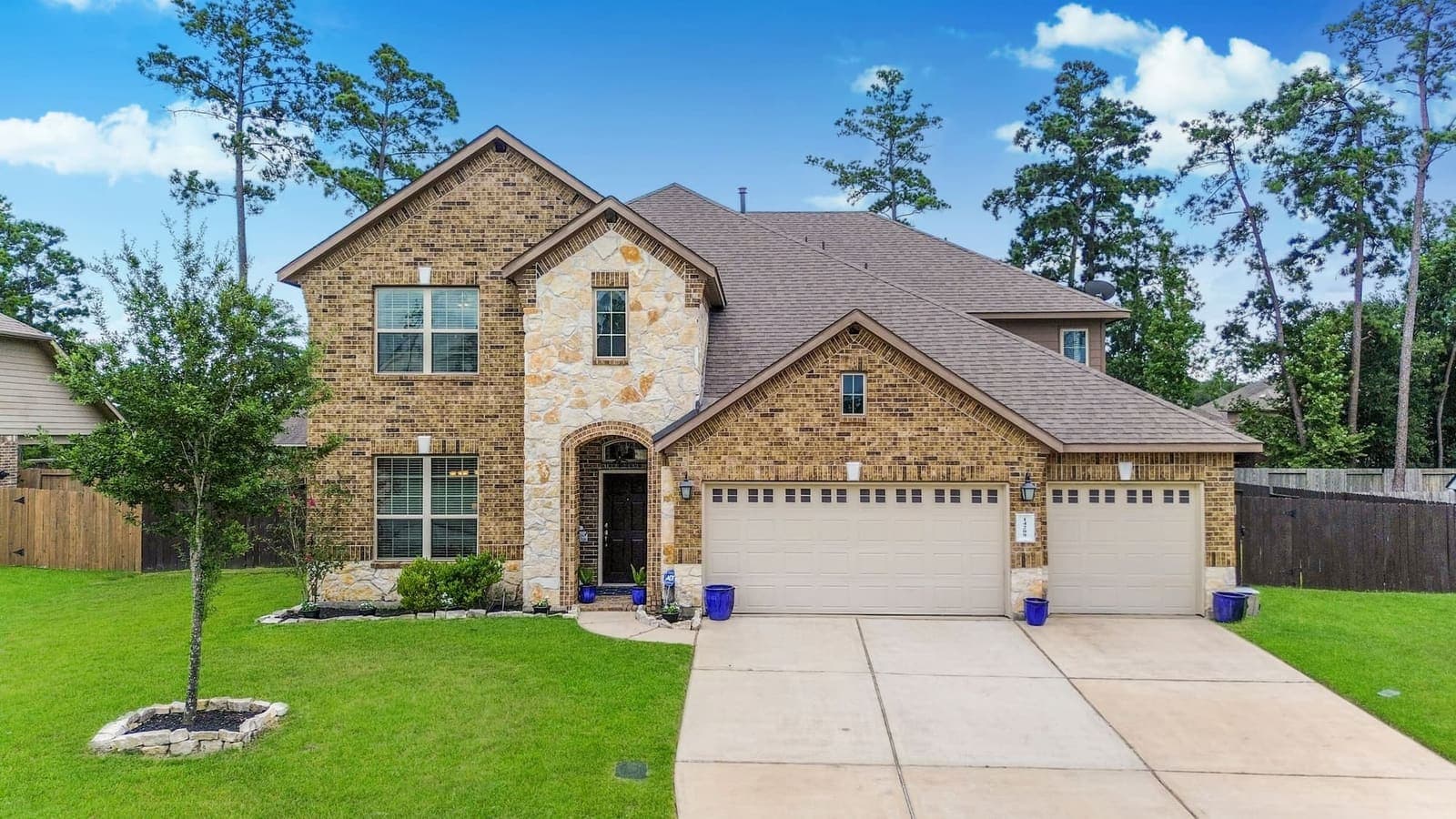 Front elevation of Houston home